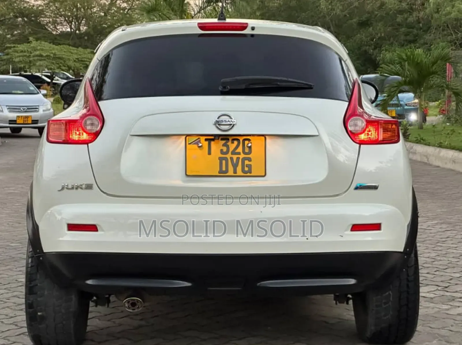 Nissan Juke 2011 White