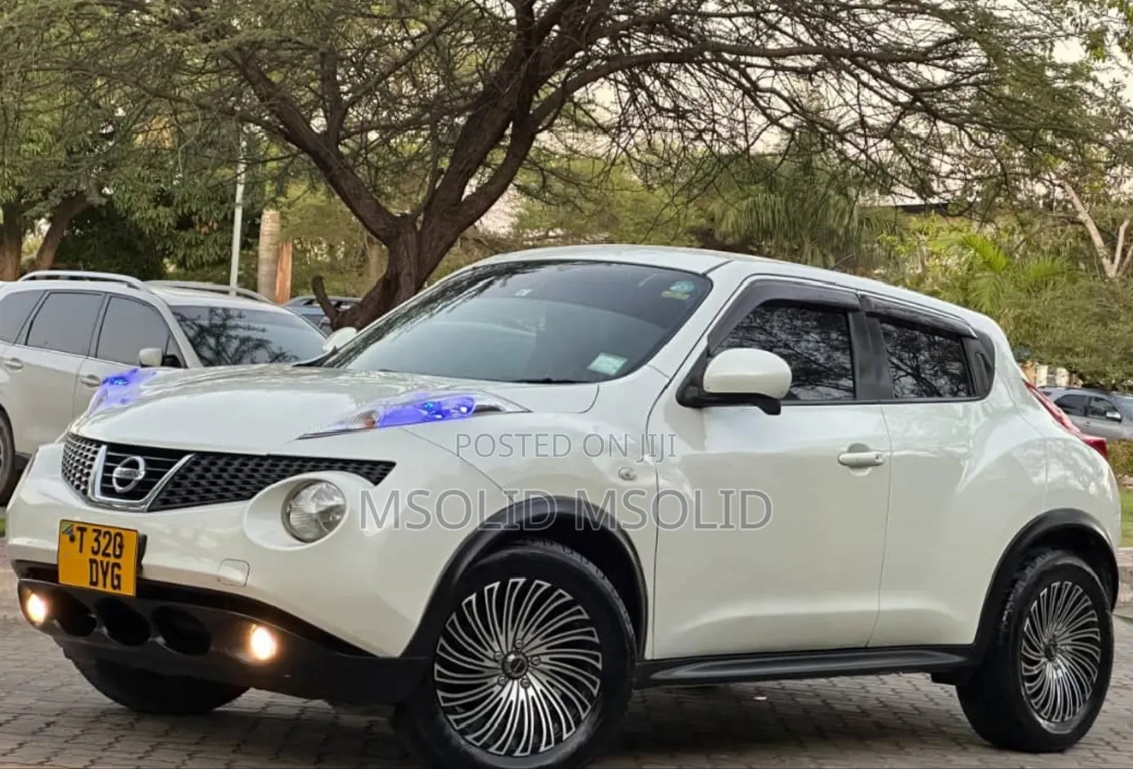 Nissan Juke 2011 White