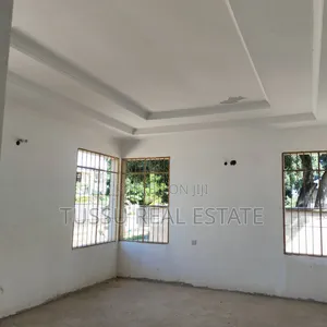 3bdrm House in Mbweni Jkt, Masaki for sale