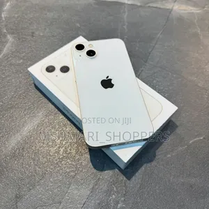 New Apple iPhone 13 128 GB White