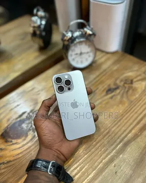 Apple iPhone 15 Pro 256 GB Silver
