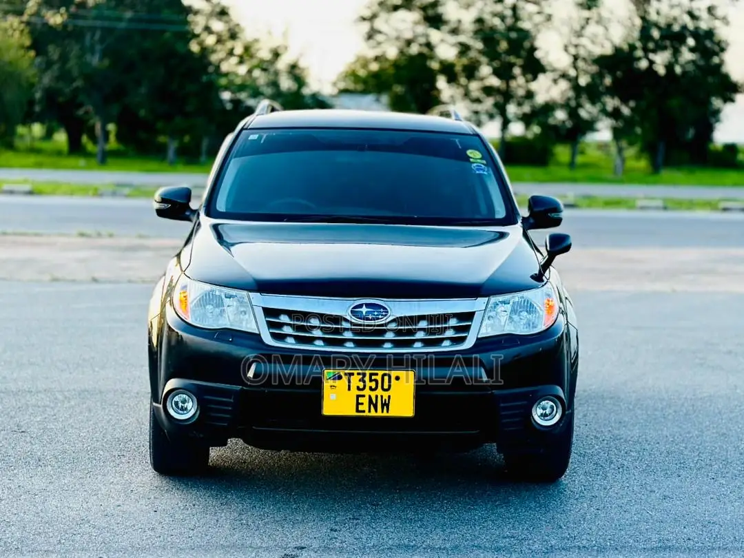 Subaru Forester 2010 Black