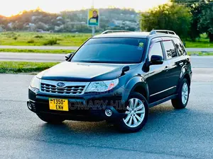 Subaru Forester 2010 Black