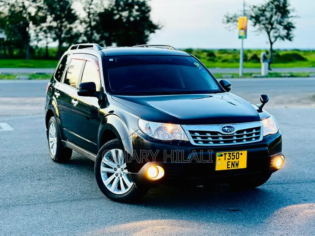 Subaru Forester 2010 Black