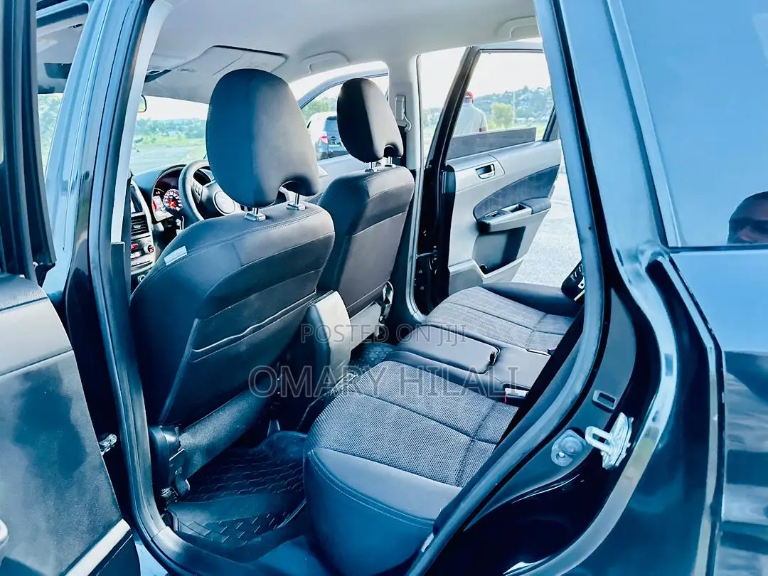 Subaru Forester 2010 Black
