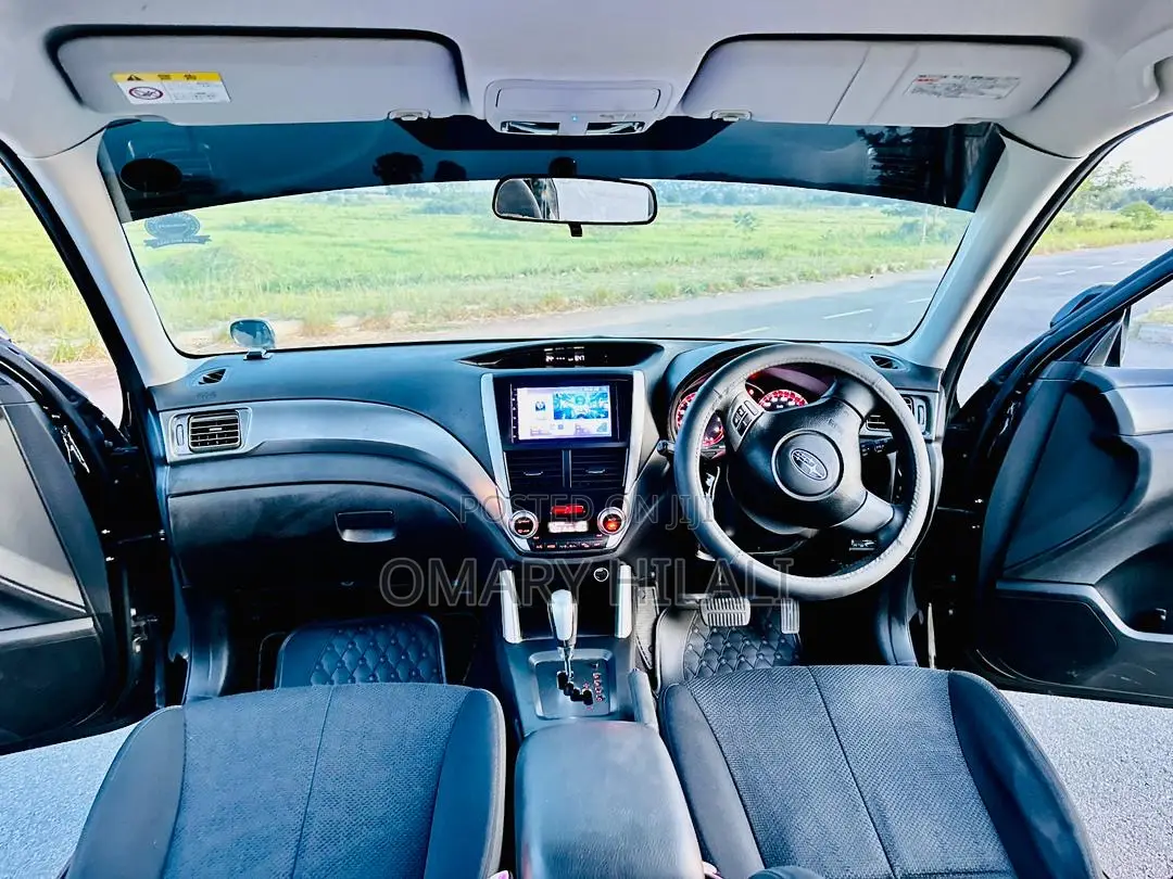 Subaru Forester 2010 Black