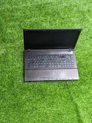 Laptop 8GB Intel Core I7 HDD 500GB