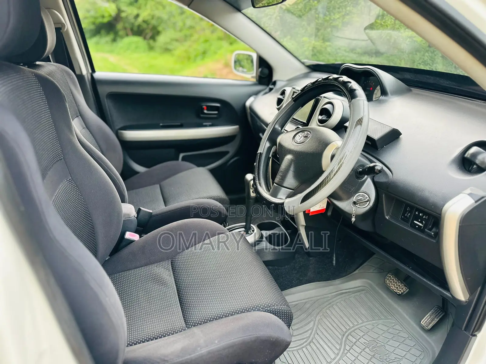 Toyota IST 2003 Pearl