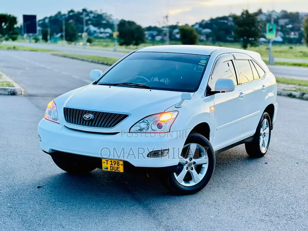 Toyota Harrier 2003 White