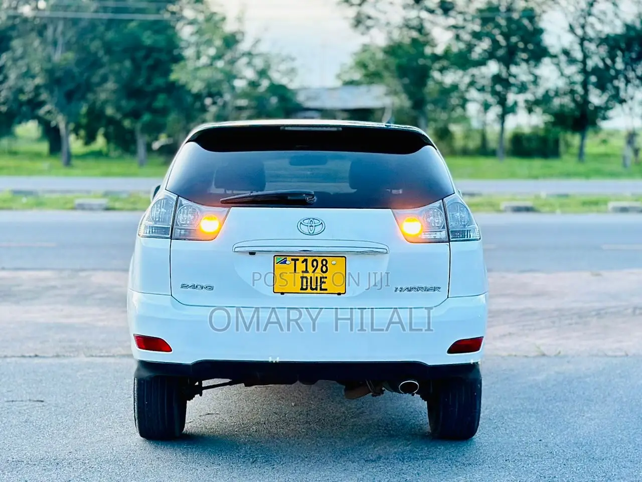Toyota Harrier 2003 White