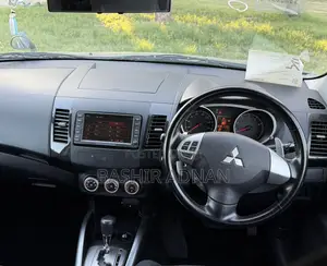 Mitsubishi Outlander 2007 Green