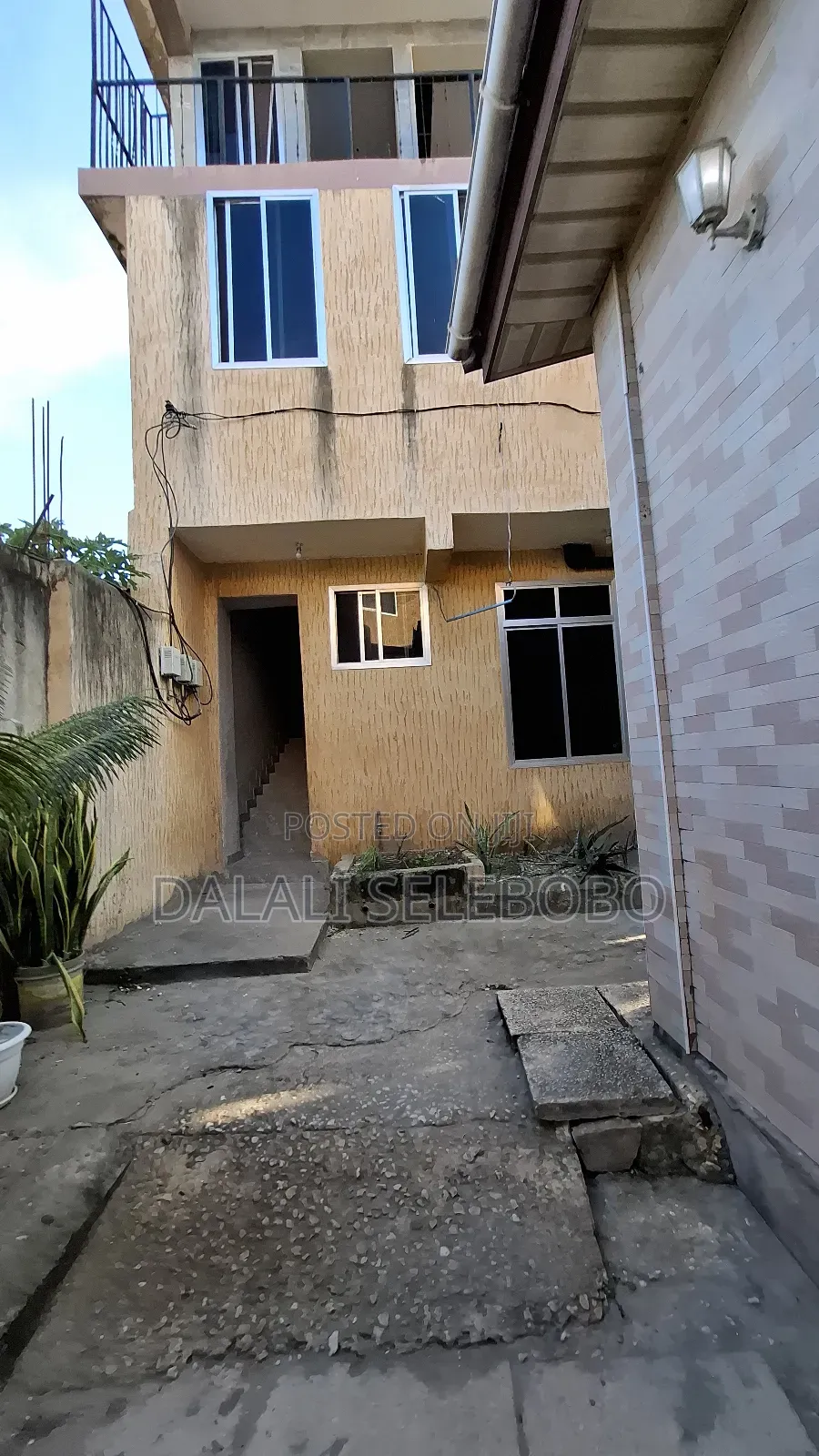 Studio Apartment in Kawe Beach for rent