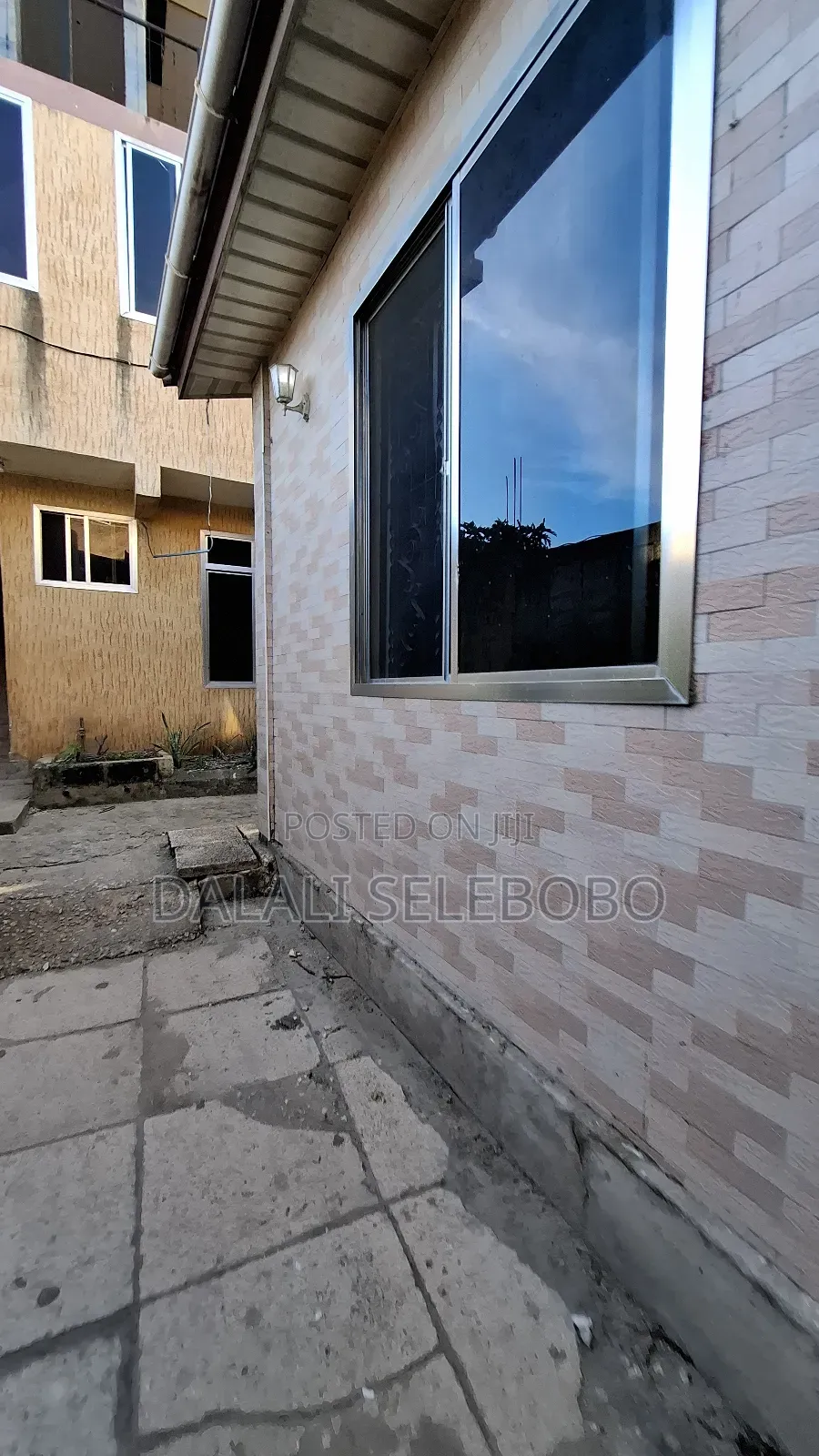 Studio Apartment in Kawe Beach for rent