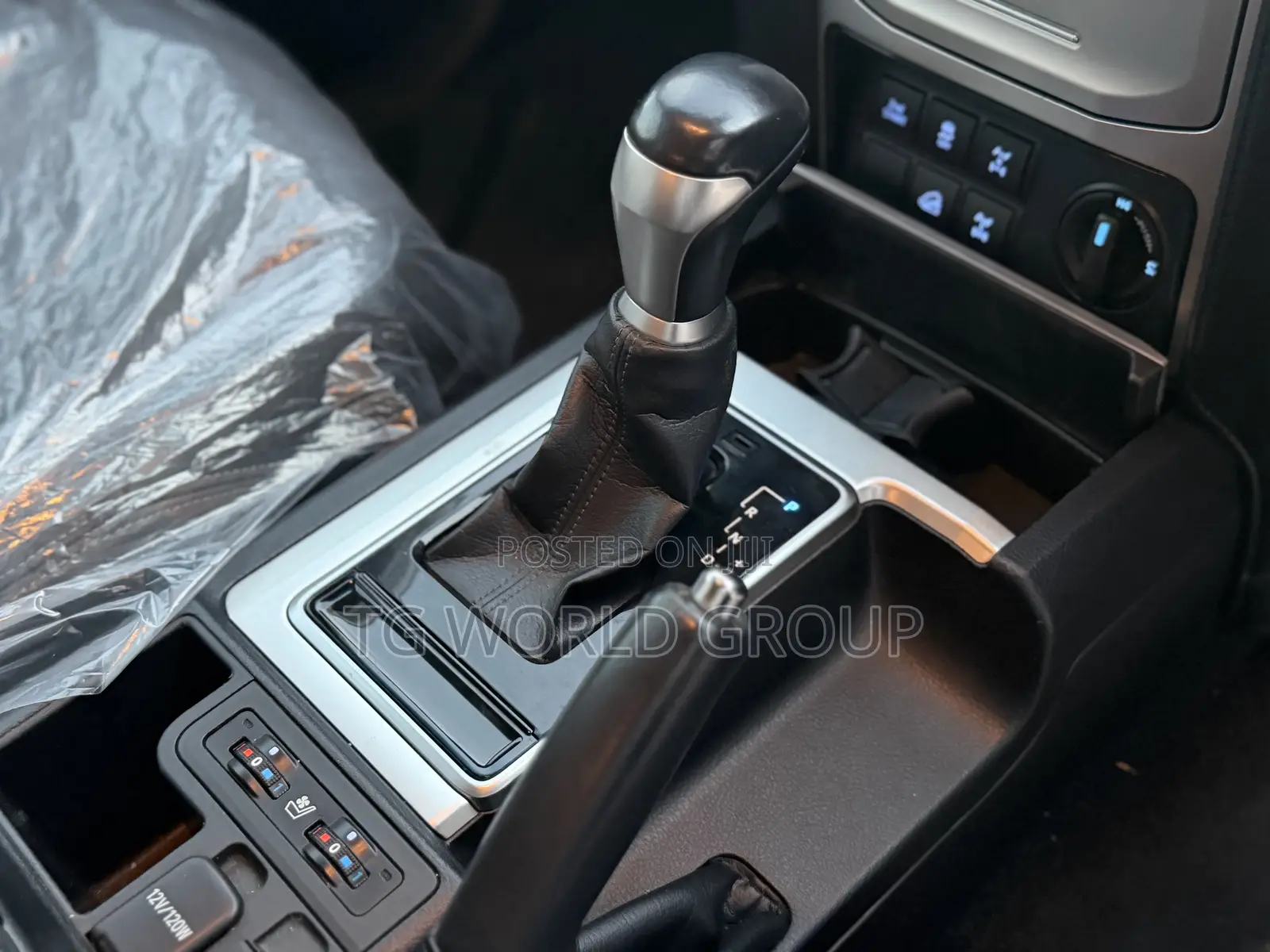 Toyota Land Cruiser Prado 2.8 2023 White