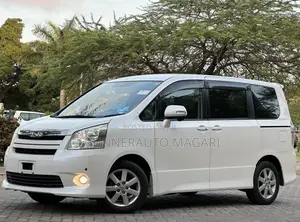 Toyota Noah 2008 White