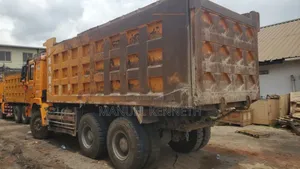 Shacman Tipper F3000 Left Hand Drive.