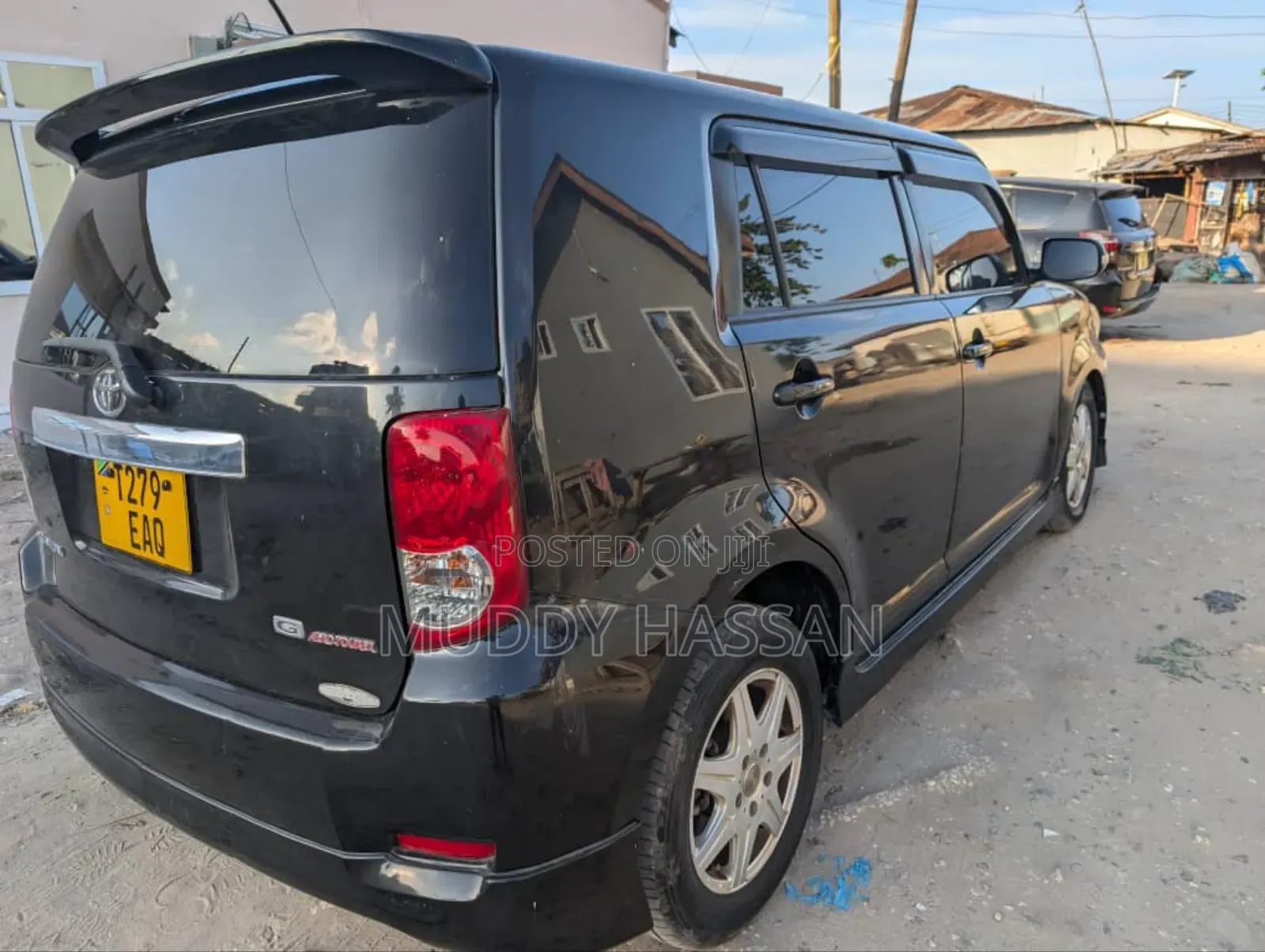 Toyota Corolla Rumion 2012 Black