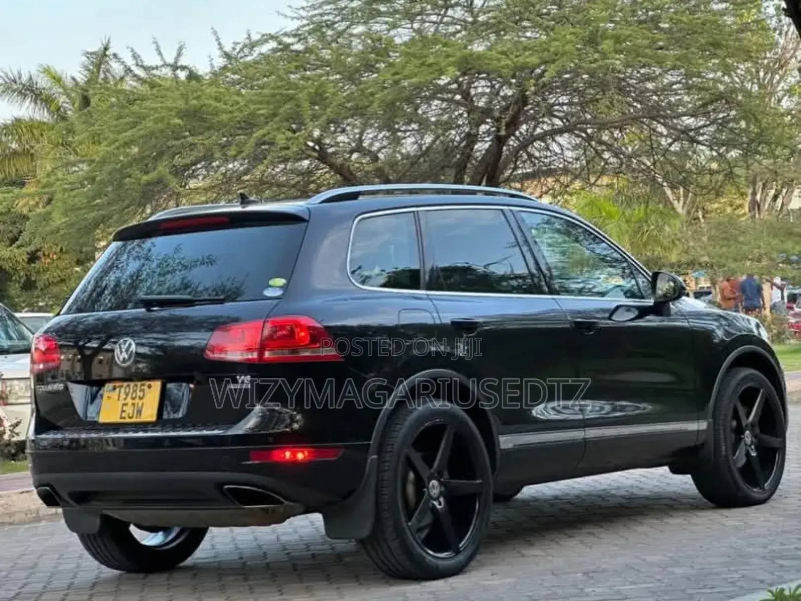 Volkswagen Touareg 2013 Matt Black