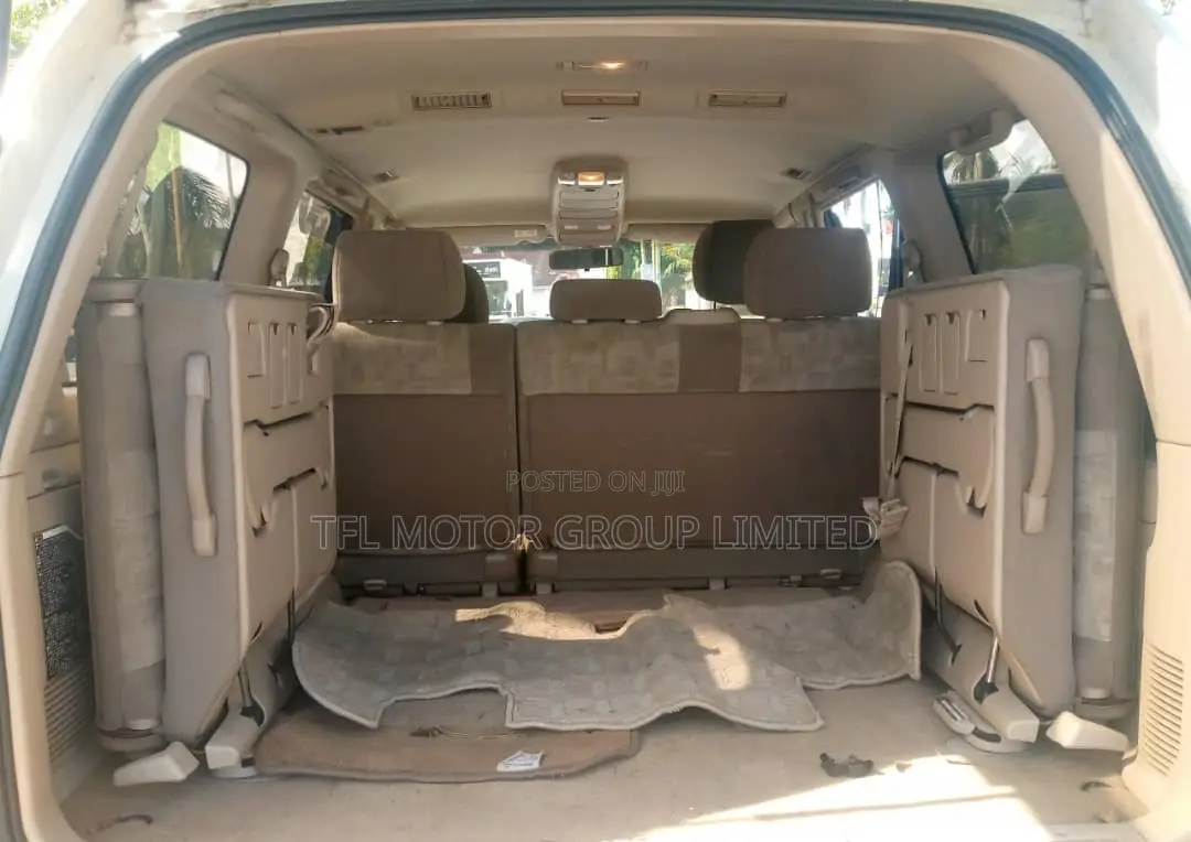 Toyota Land Cruiser 2021 White