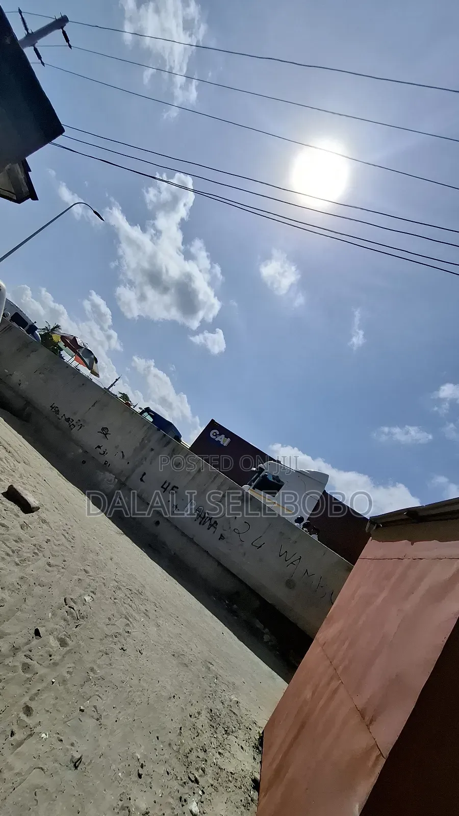 Plot 4 Investment Yard Factory It Look at Tarmac Main Road
