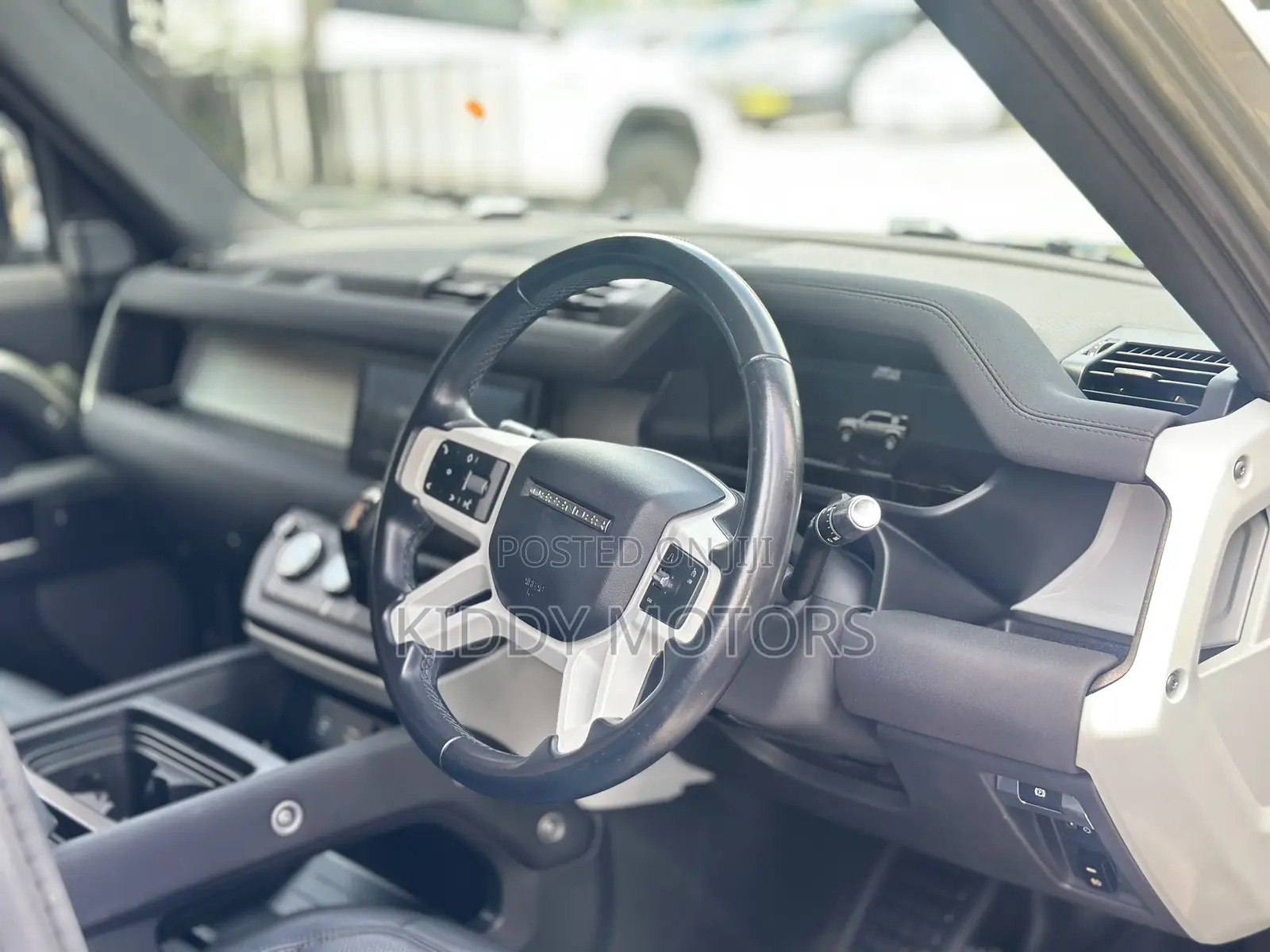 Land Rover Defender 2022 Green