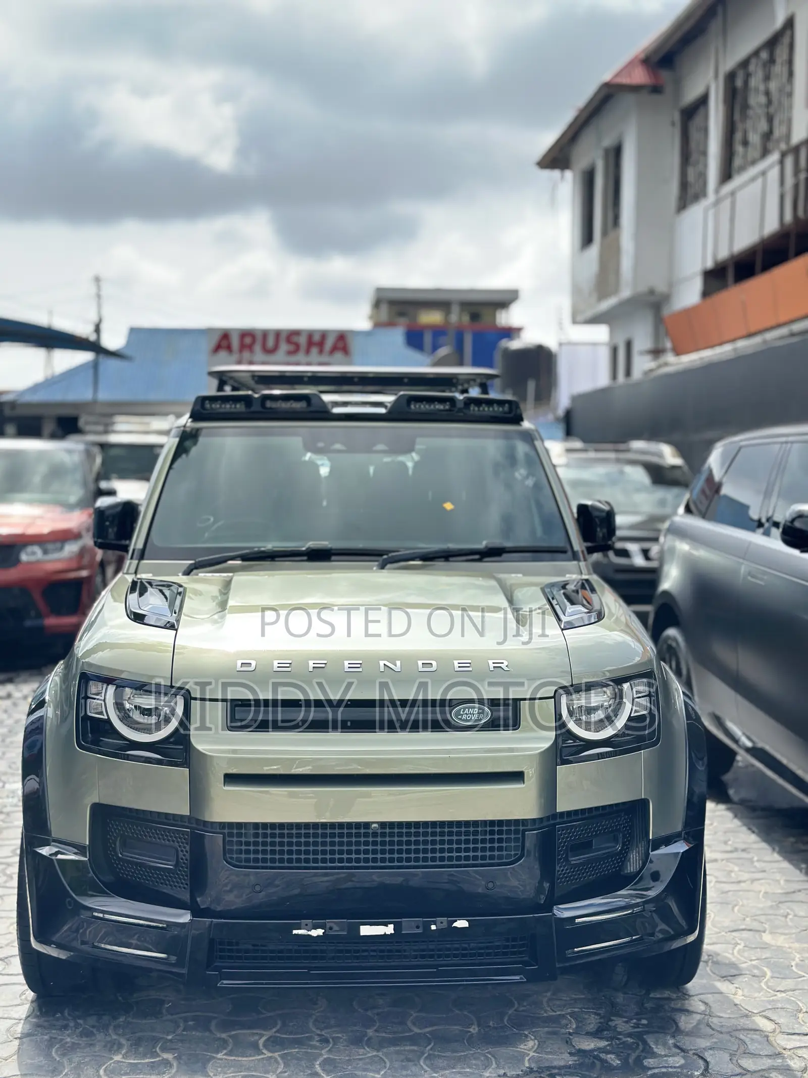 Land Rover Defender 2022 Green