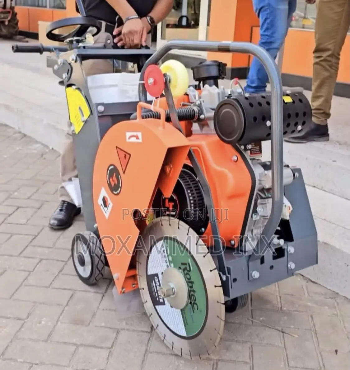 Lutian Walk-behind Concrete Cutter Diesel Engine Cutting Depth 80mm
