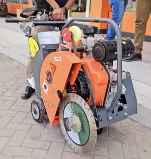Lutian Walk-behind Concrete Cutter Diesel Engine Cutting Depth 80mm