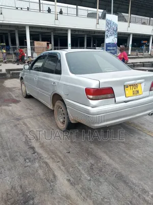 Toyota Carina 1999 Silver