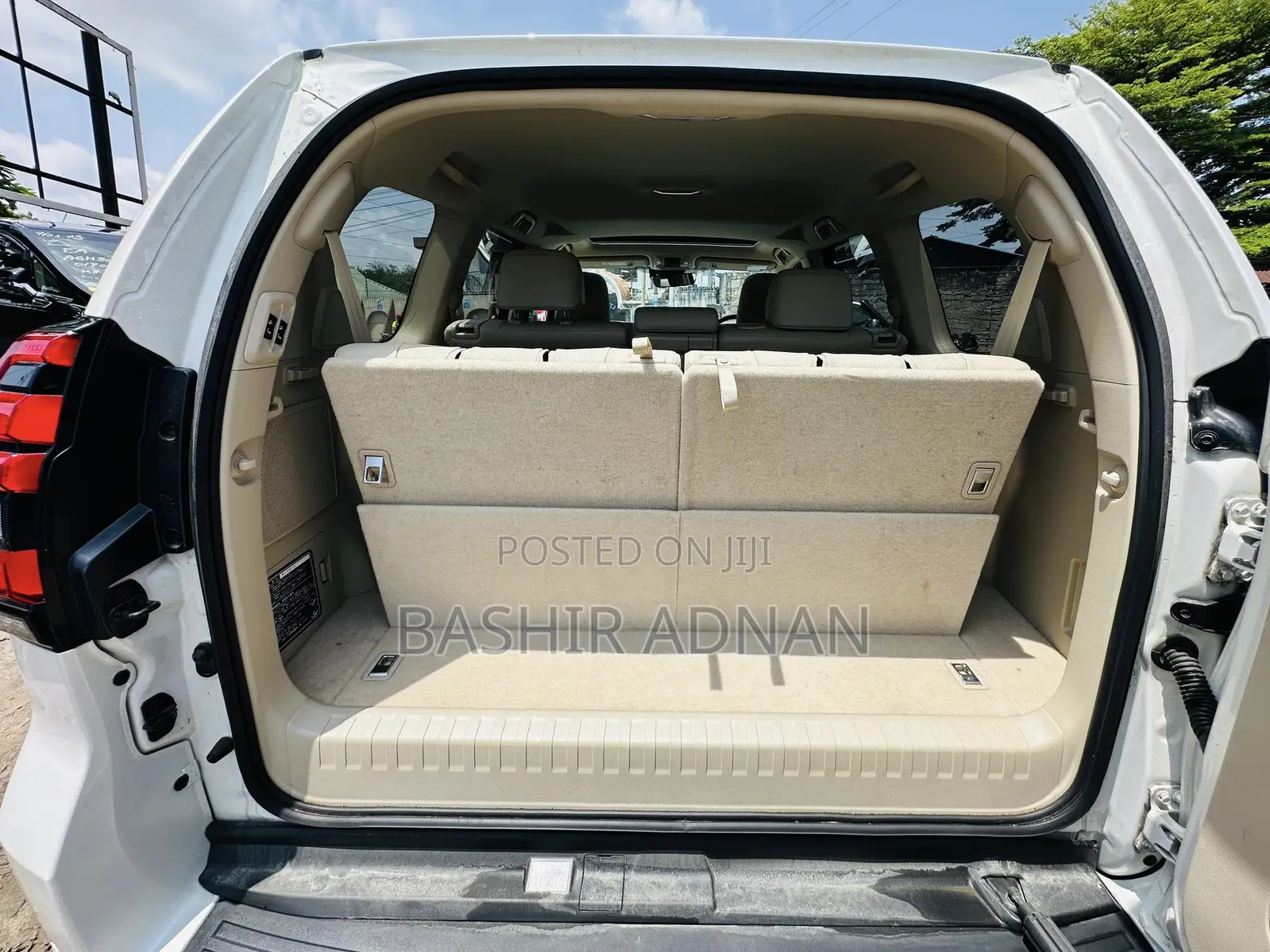Toyota Land Cruiser Prado 2.8 2022 White