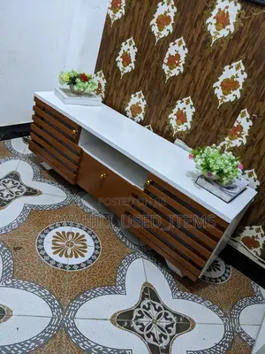 Showcase Mpya 4.5ft Mbeya