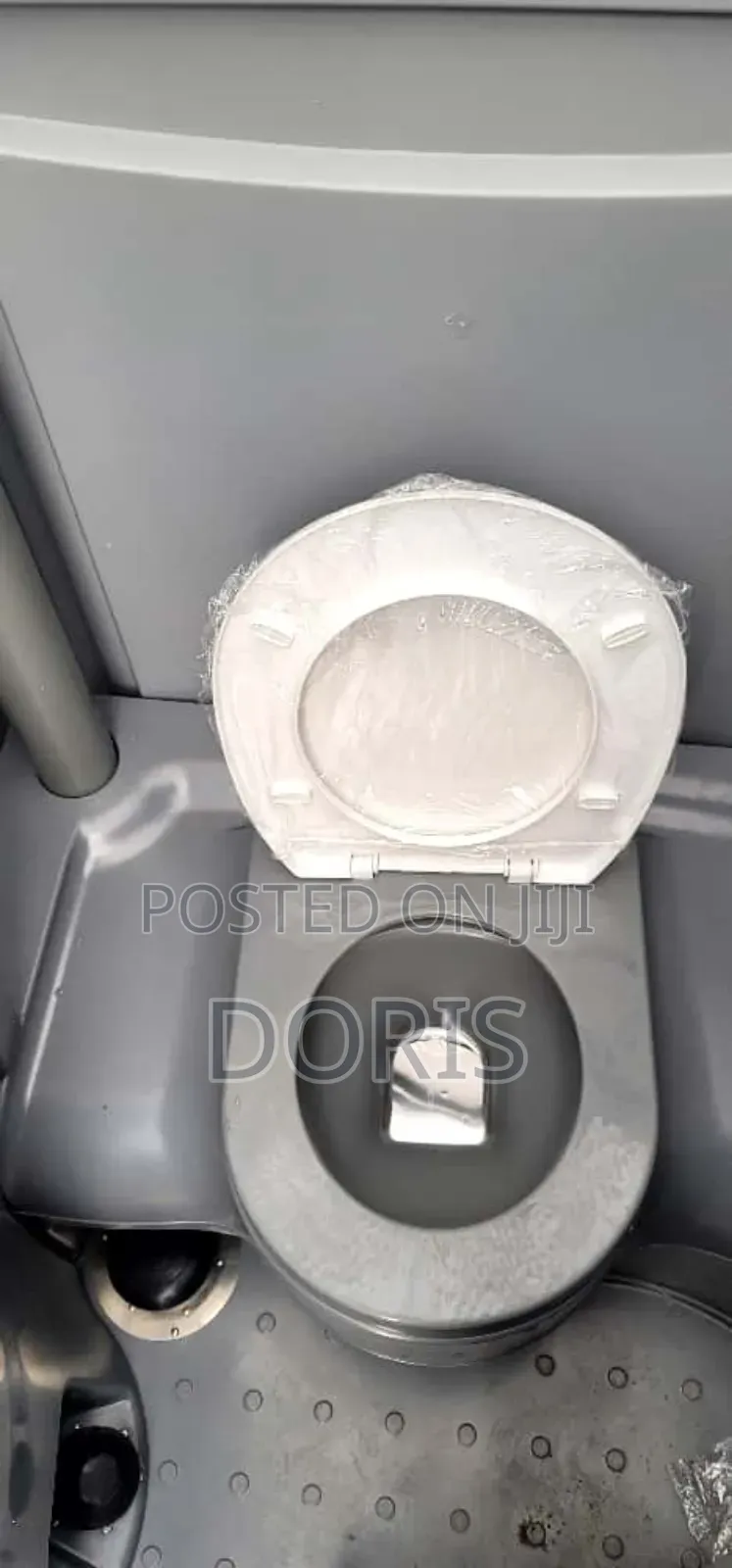 Mobile Toilets for Construction Sites and Outdoor Events for Sale