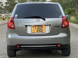 Mazda Verisa 2010 Silver