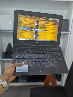 New Laptop Dell Latitude 3180 4GB Intel SSD 128GB