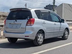 Toyota Corolla Spacio 2005 Silver