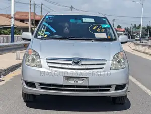 Toyota Corolla Spacio 2005 Silver