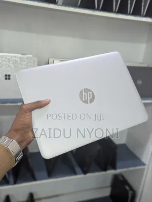 New Laptop HP EliteBook 720 G2 4GB AMD A10 SSD 128GB