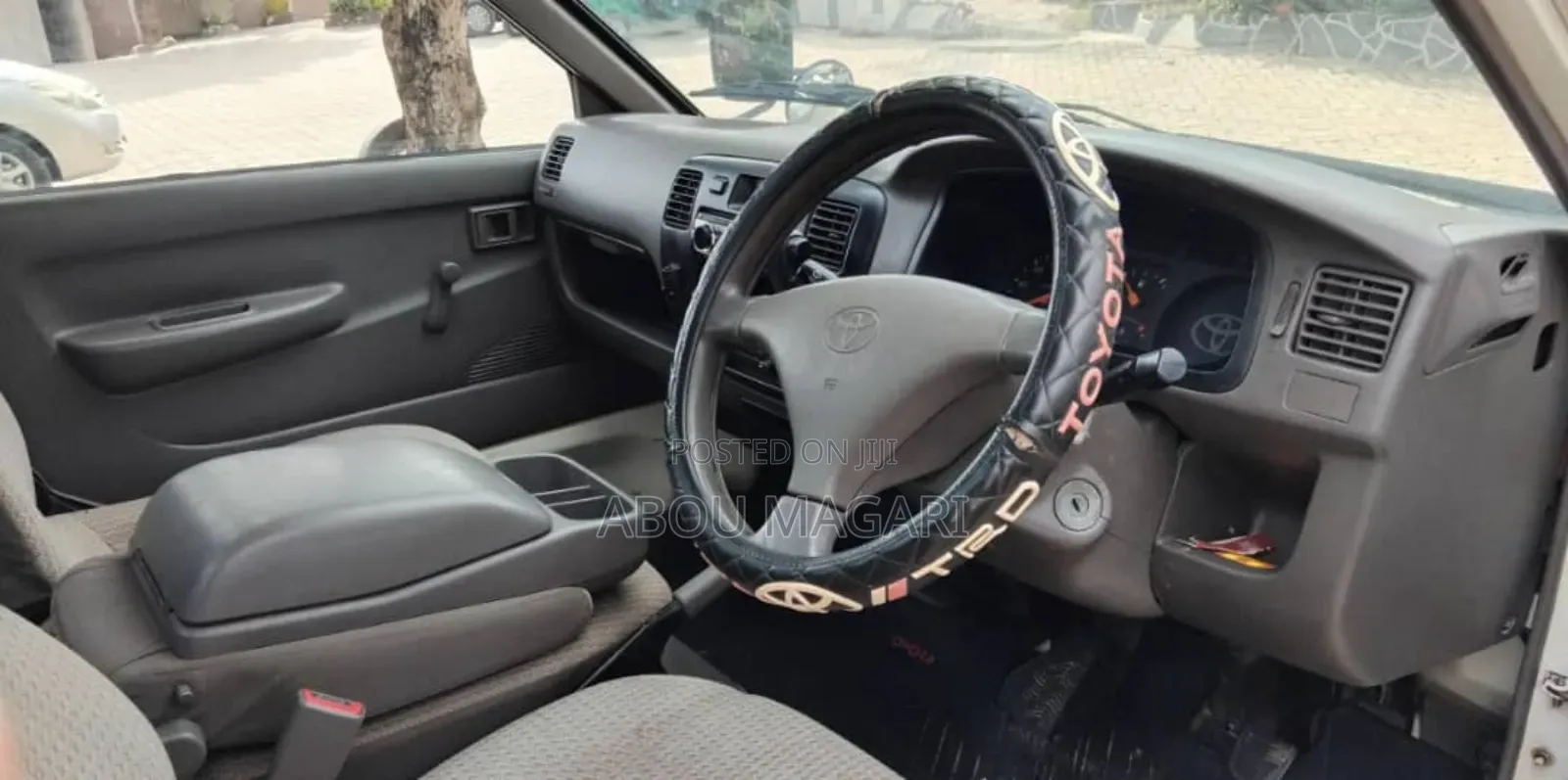 Townhiace Pickup