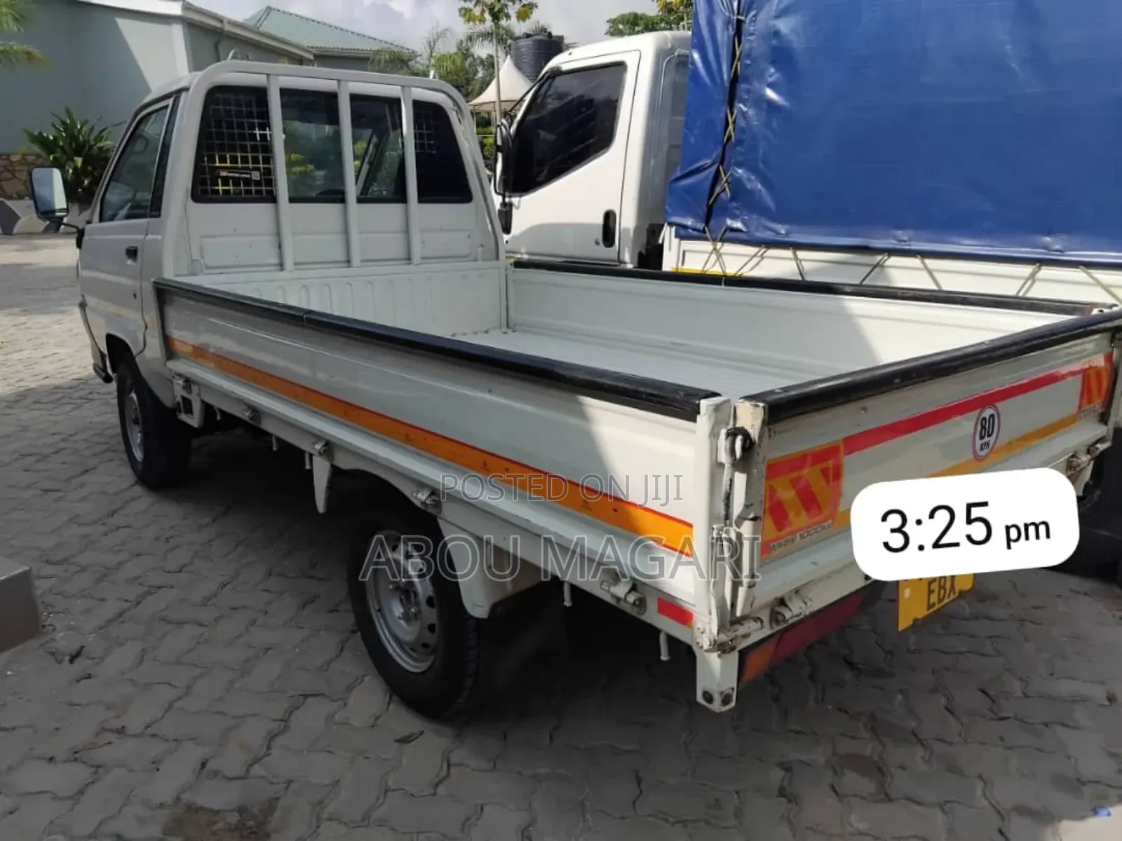 Townhiace Pickup