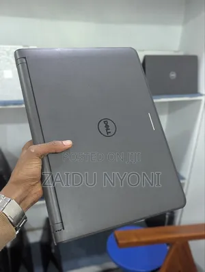 New Laptop Dell Latitude 13 3340 8GB Intel Core I3 HDD 500GB