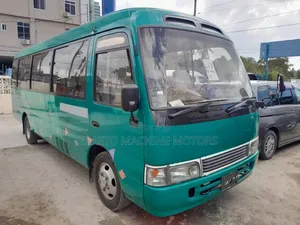 Toyota Coaster 2001 Green