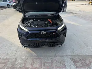 New Toyota RAV4 Hybrid 2025 Black