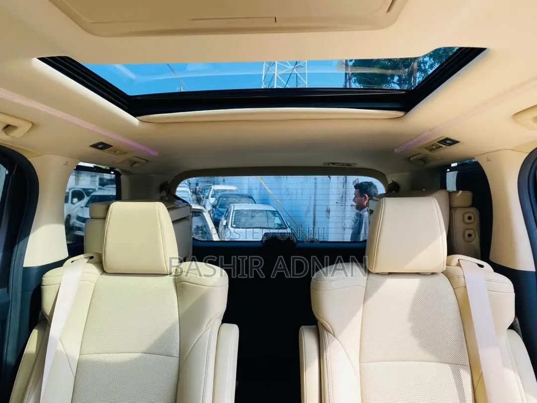 Toyota Alphard 2.5 Petrol FWD 2018 Black