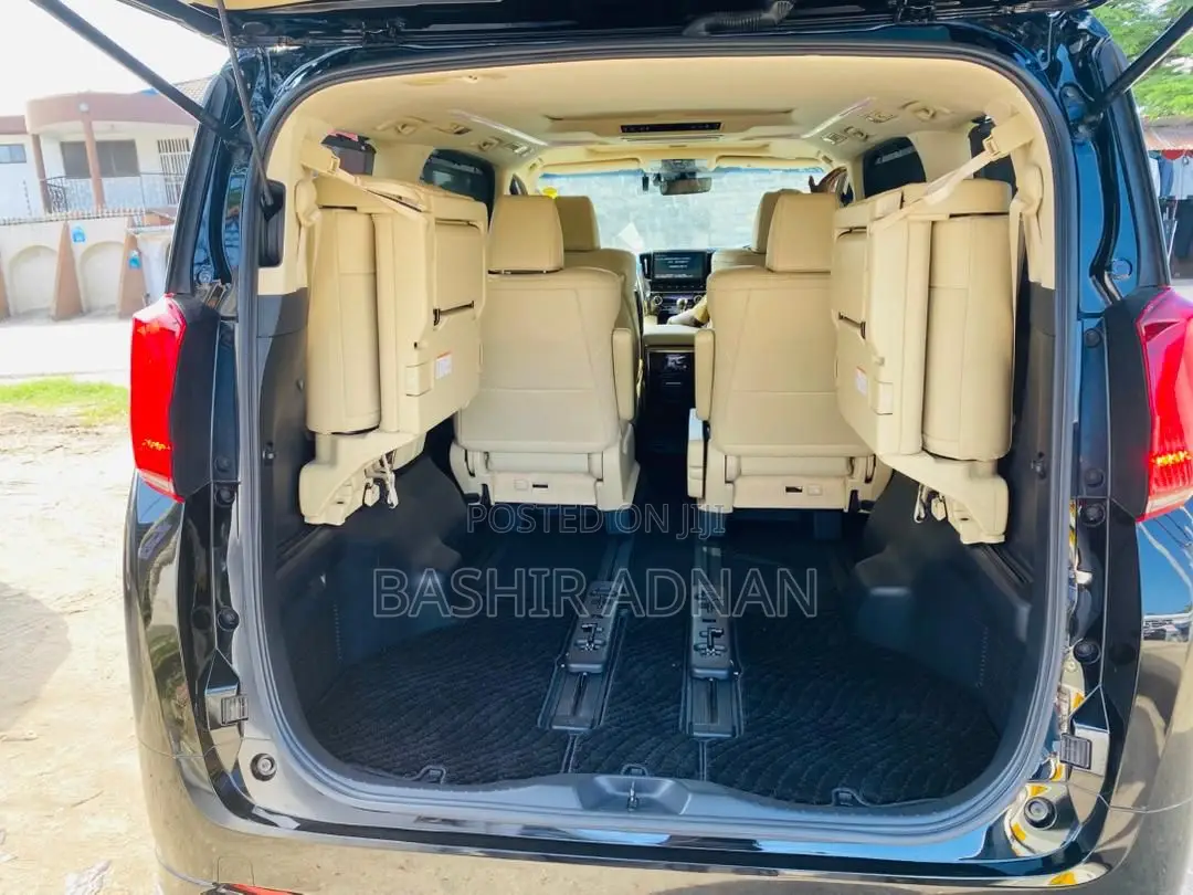 Toyota Alphard 2.5 Petrol FWD 2018 Black