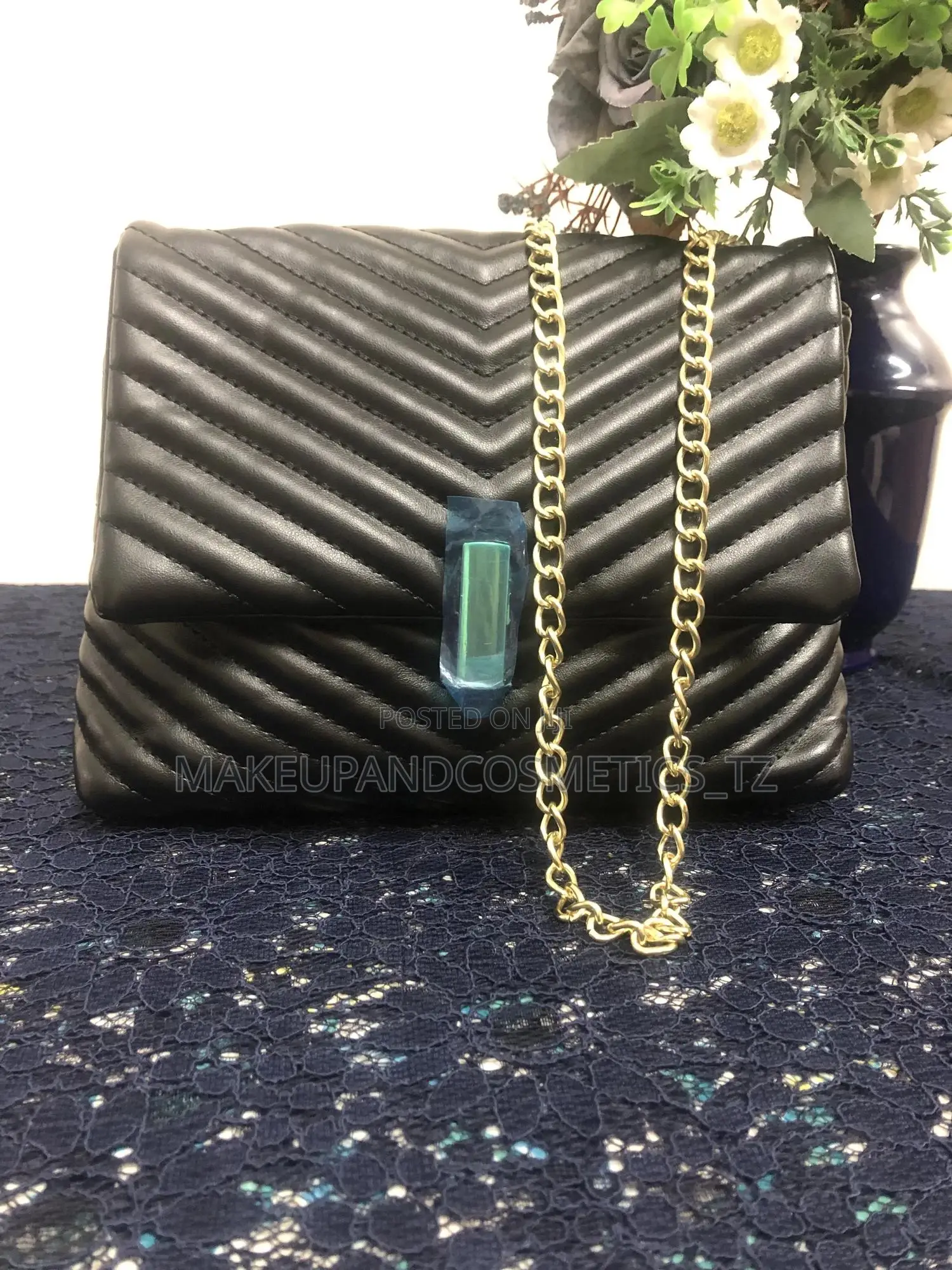 O2 - 65chevron Pattern Square Bag*1 in Stock* Price 65,000