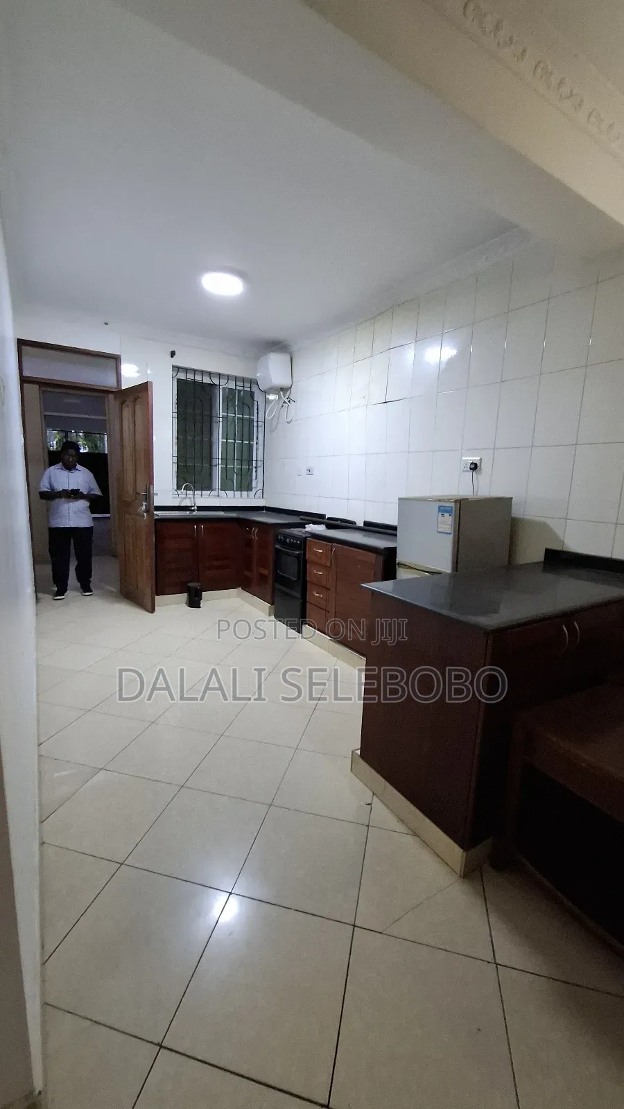 Furnished 3bdrm Penthouse in Bahari Beach, Kinondoni for rent