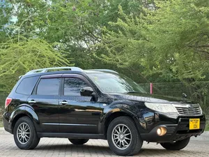 Subaru Forester 2010 Black