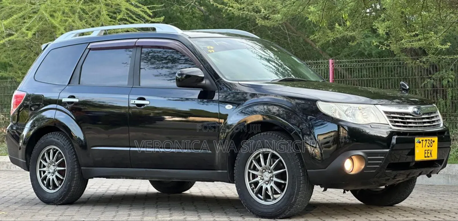 Subaru Forester 2010 Black