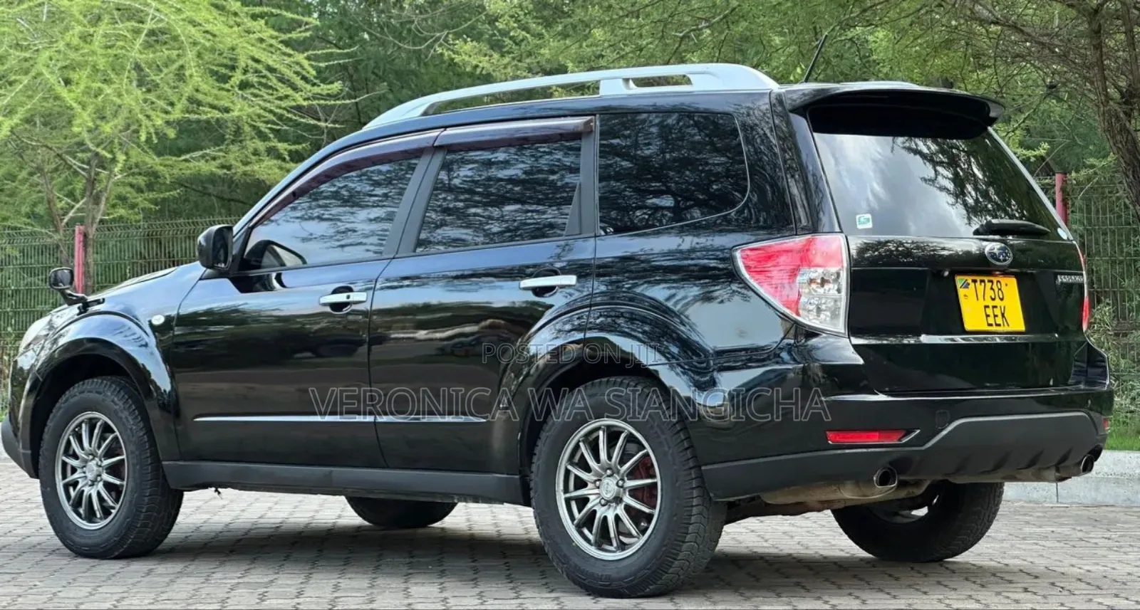 Subaru Forester 2010 Black