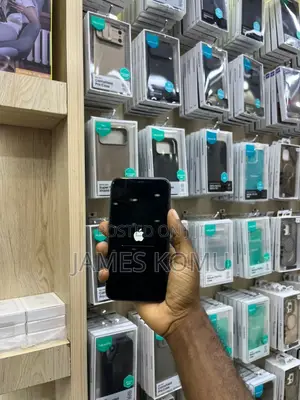 Apple iPhone 11 64 GB Black